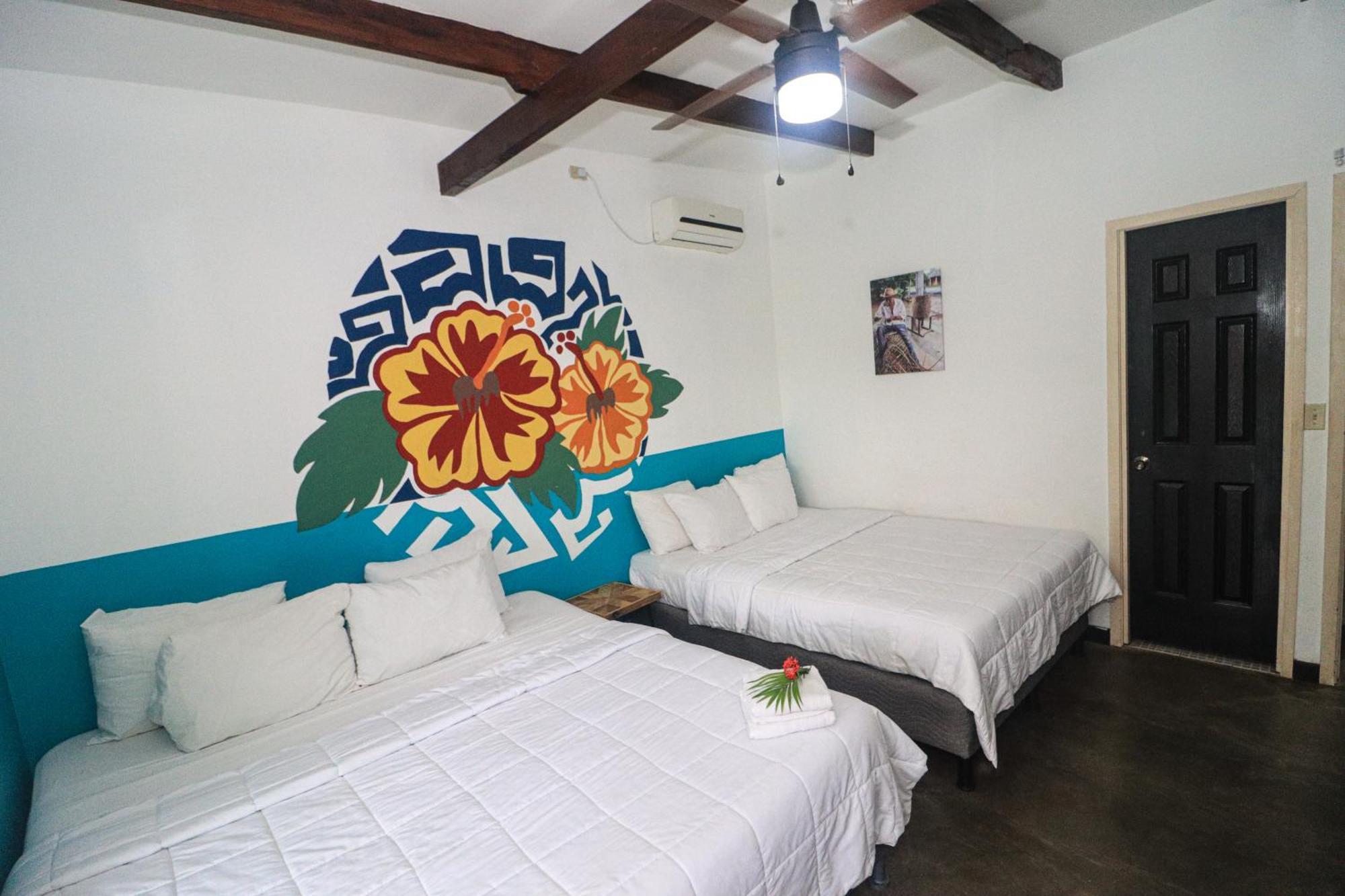 Hotel Carey Pedasi Town Bagian luar foto